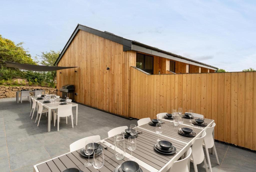 Estate, The Courtyard Apartment