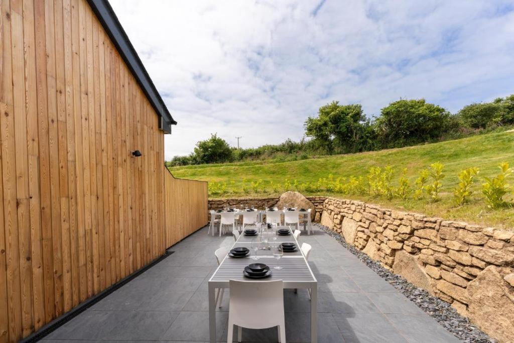 Estate, The Courtyard Apartment